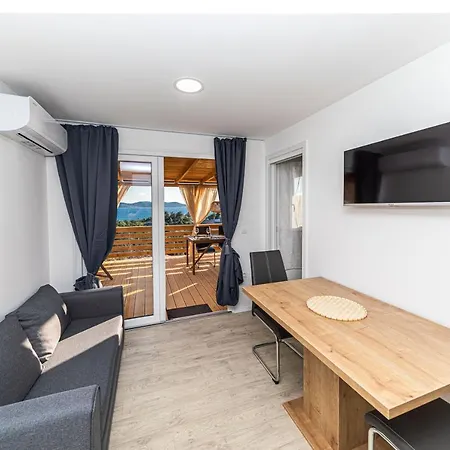 Mobile House Sol Kemp Drage