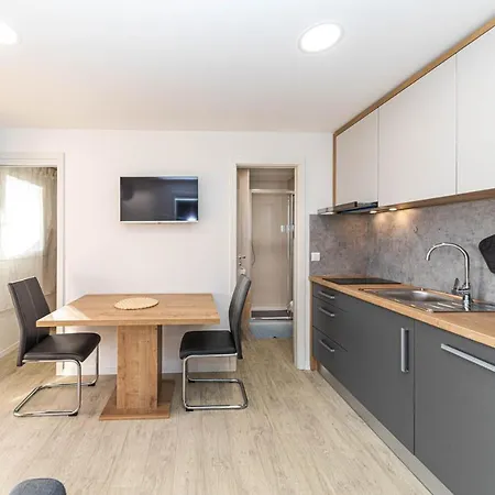 Kemping Mobile House Sol Drage